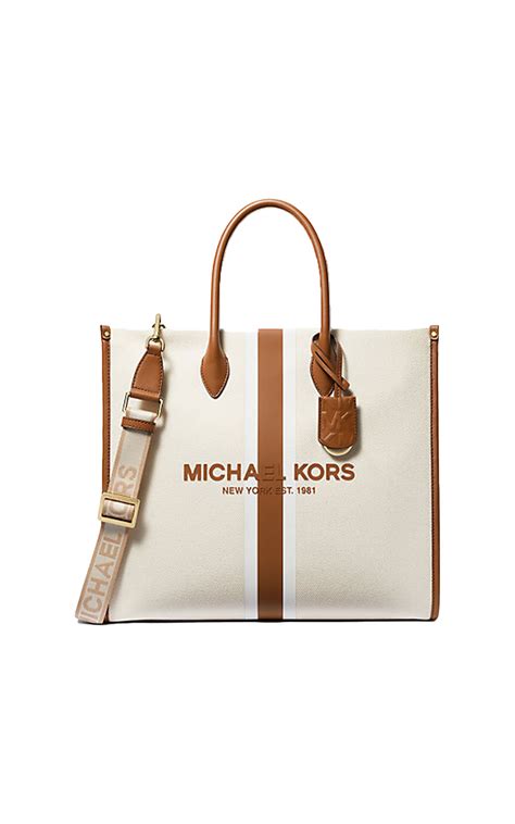 wertheim village michael kors telefon|Michael Kors Outlet in Wertheim .